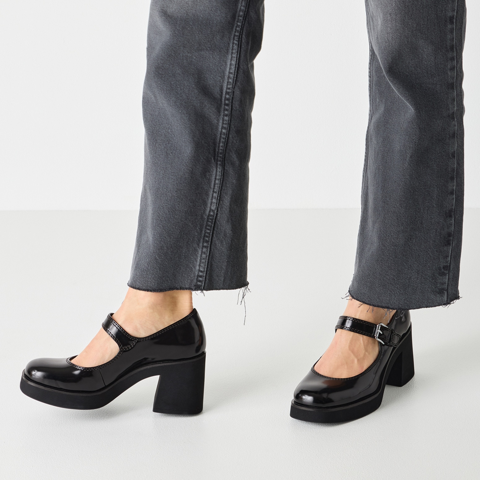 Tamaris Spangenpumps, Blockabsatz, Partyschuh, Pumps in veganer Verarbeitung