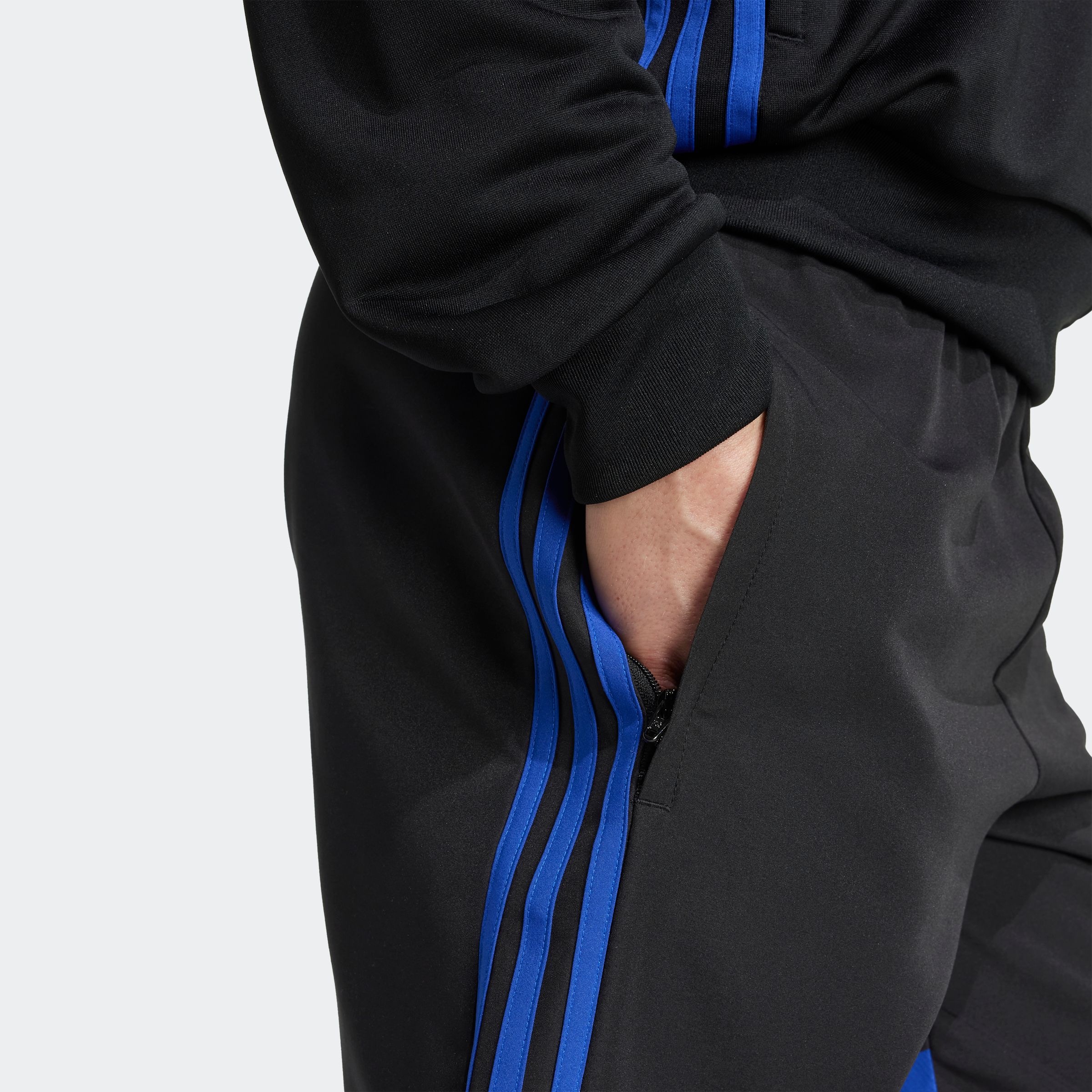 adidas Performance Trainingsshorts »TIRO ES W SHO«, (1 tlg.)