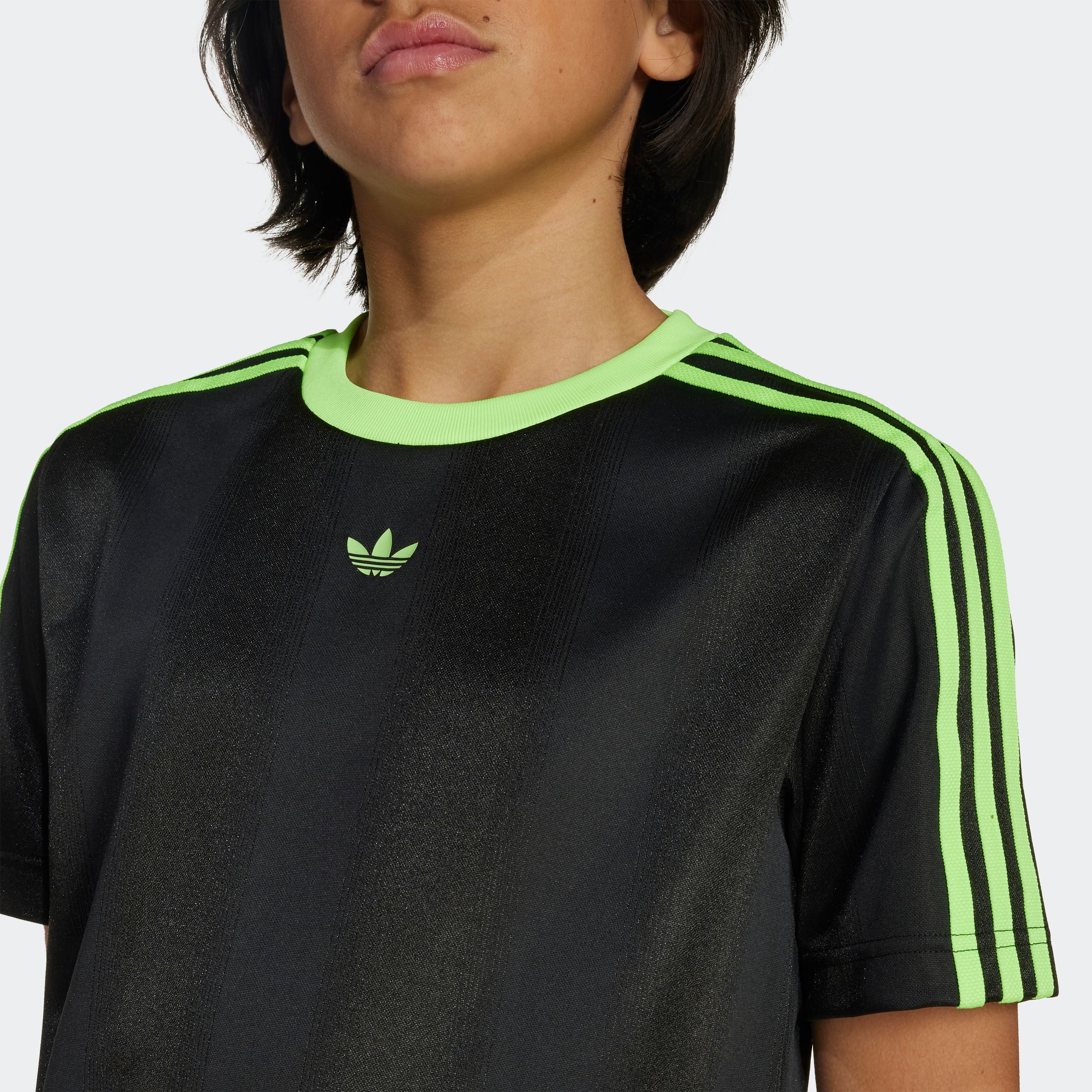 adidas Originals T-Shirt »JACQUARD KIDS« sportlicher Stil, lockere Passform, für Kinder und Teens