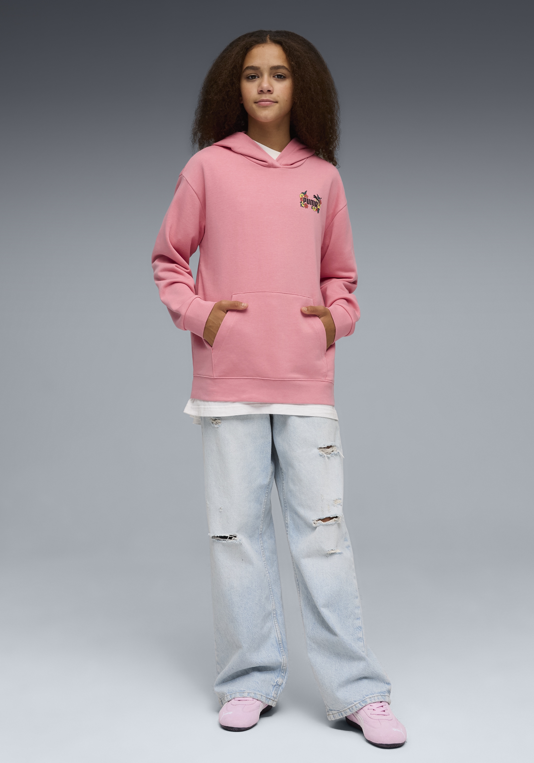 PUMA Kapuzensweatshirt »MID90S RELAXED GRAPHIC HOODIE TR G«, für Jugendliche, sportlicher Stil, mit Logodruck, mit Kängurutasche
