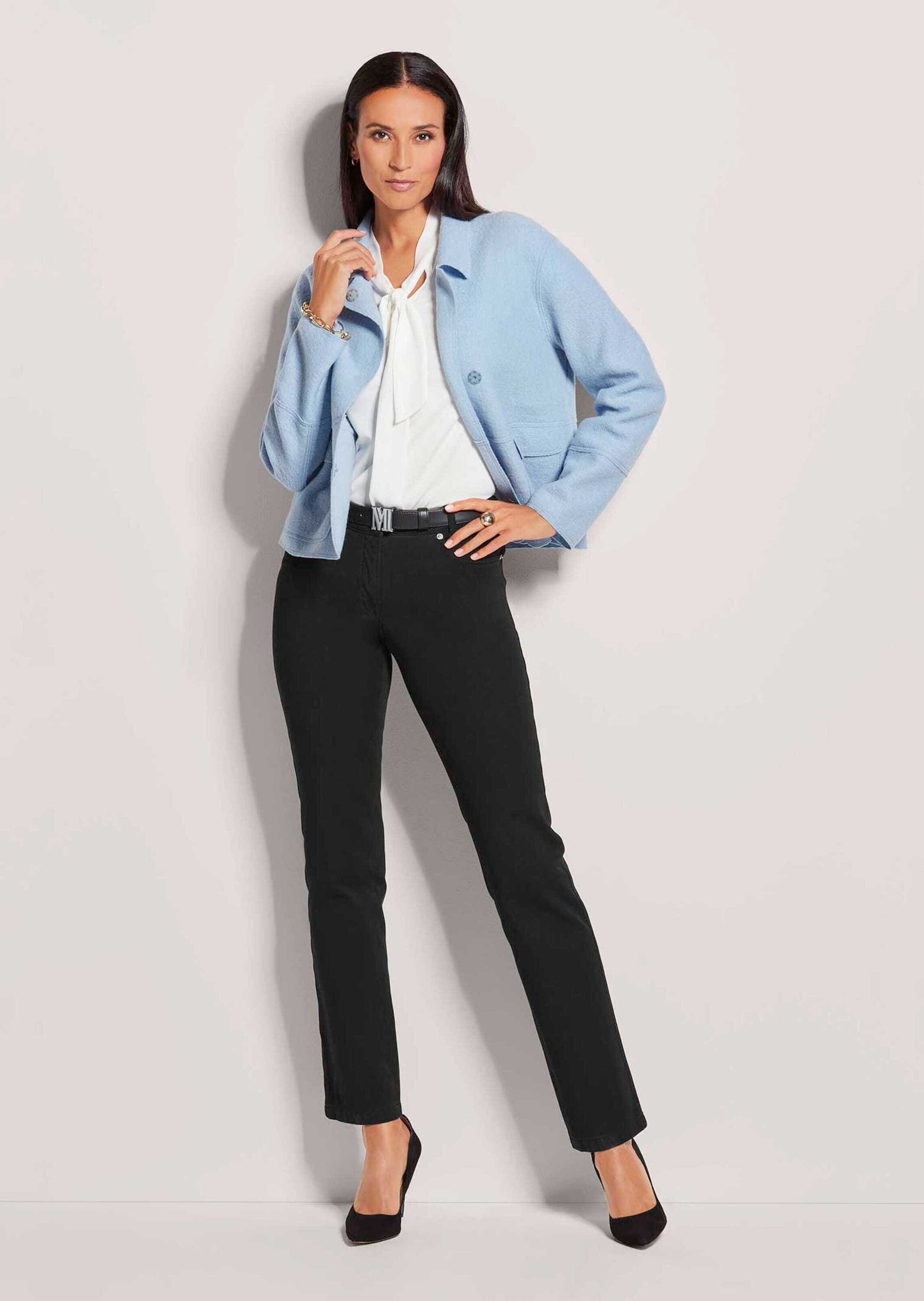MADELEINE Kurzblazer »Kurzblazer Wollblazer mit Klappkragen und Pattentaschen« Wollblazer in Leichtverarbeitung, gekochte Wolle