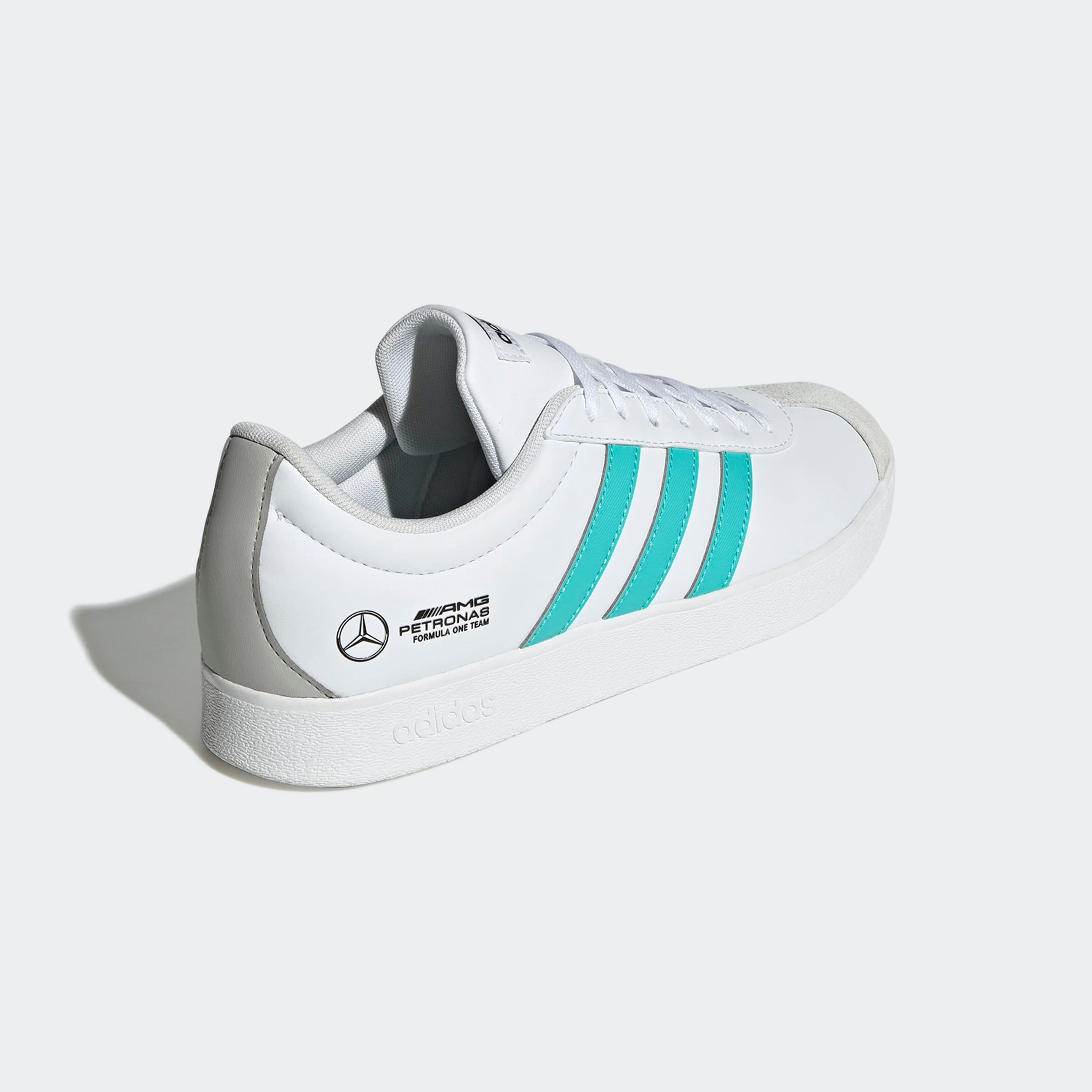 adidas Performance Sneaker »MERCEDES - AMG PETRONAS FORMULA ONE TEAM VL COURT«  Mercedes AMG Motorsport