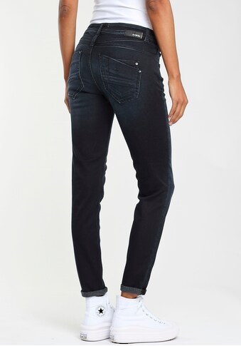 GANG Relax-fit-Jeans »AMELIE-GA«, kann sowohl lässig auf den Hüften als auch eng... kaufen