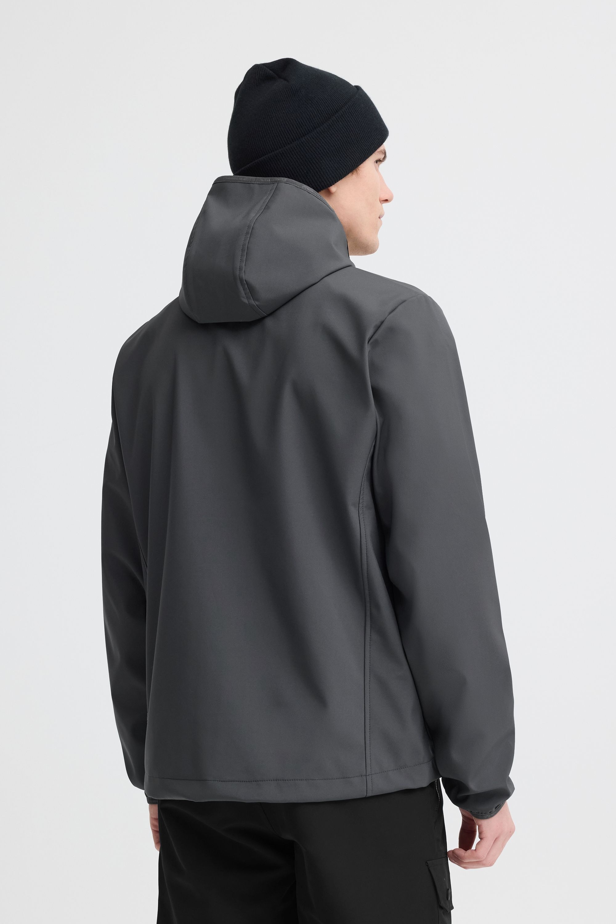 North Bend Softshelljacke »Softshelljacke NBLuango M W-PRO 8.000 mit wasserdichter Beschichtung«