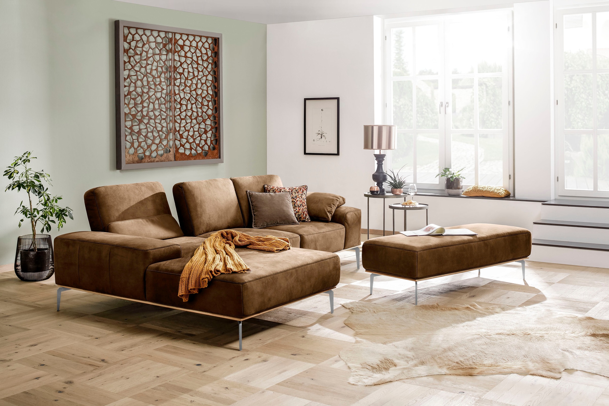 W.SCHILLIG Ecksofa »run, Designsofa mit tollem Sitzkomfort, L-Form«, mit elegantem Holzsockel, Füße in Chrom glänzend, Breite 279 cm