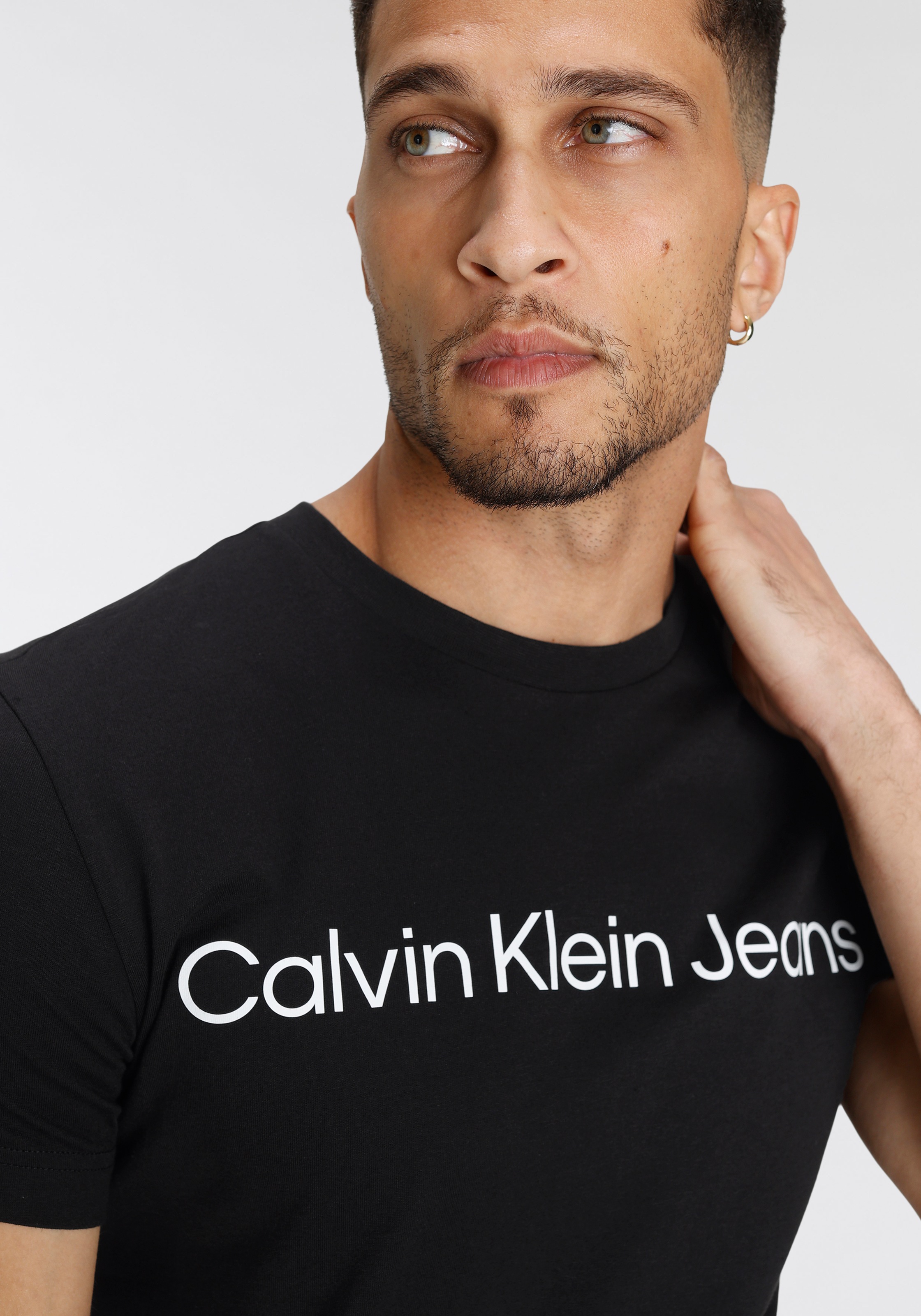 Calvin Klein Jeans T-Shirt »CORE INSTITUTIONAL LOGO SLIM TEE«, mit logo-Schriftzug