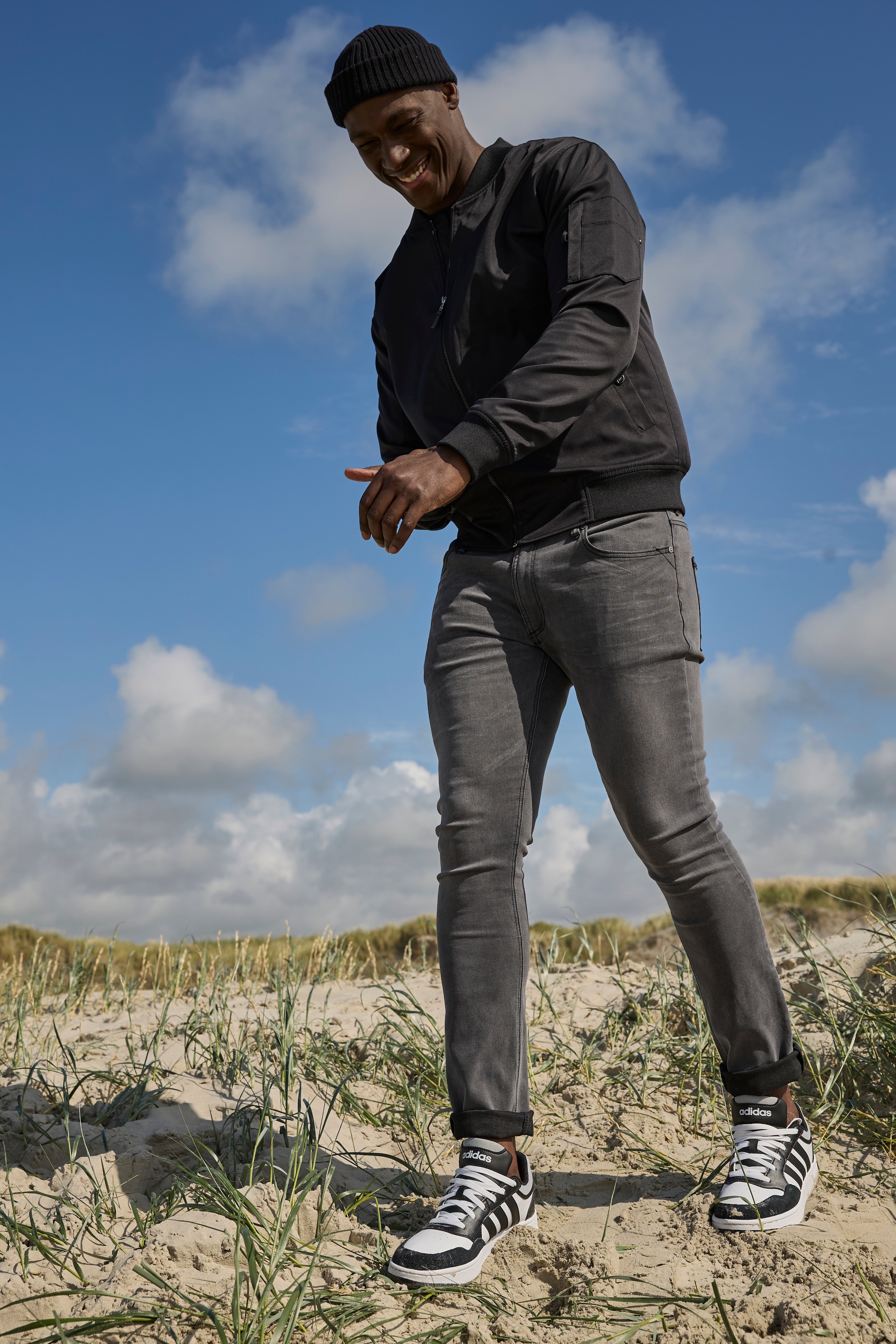 Bruno Banani Skinny-fit-Jeans, mit schrägen Nähten - NEUE KOLLEKTION