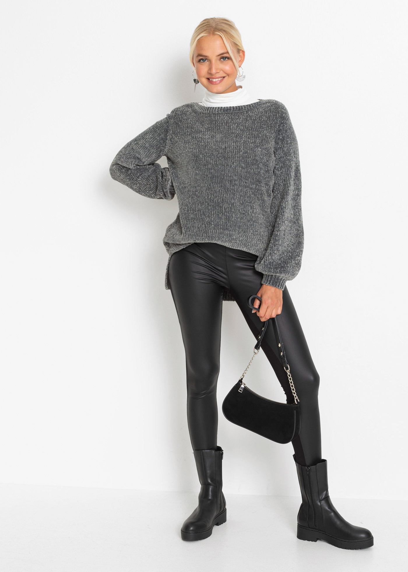 bonprix Longpullover »Chenille-Longpullover« aus Chenille, mit breitem U-Boot-Ausschnitt, hinten etwas länger