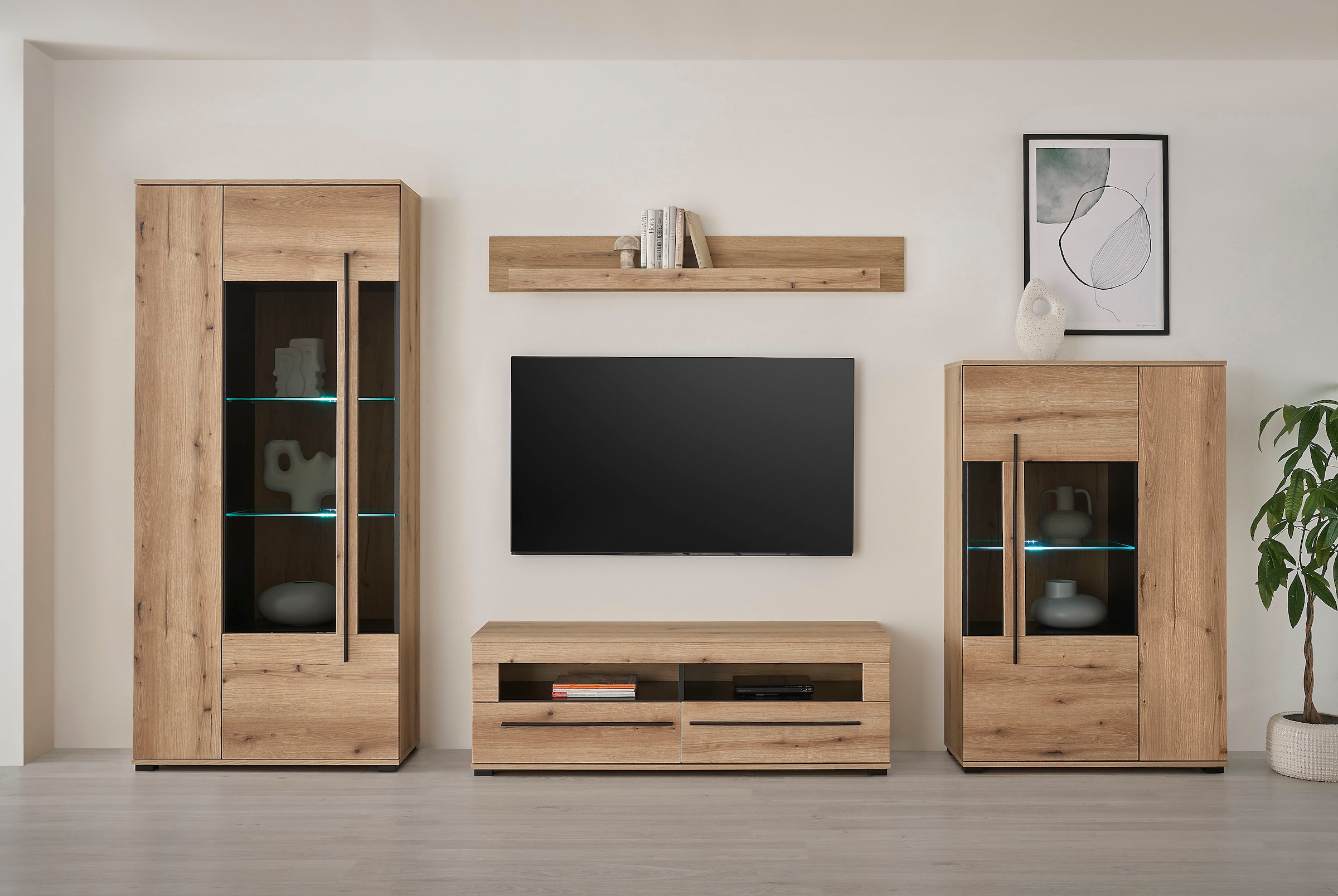 Home affaire Vitrine »Cantara, Vitrinenschrank in Eiche Evoke oder weiß, Standvitrine« schwarzer Stangengriff, ausreichend Stauraum, vielseitig einsetzbar