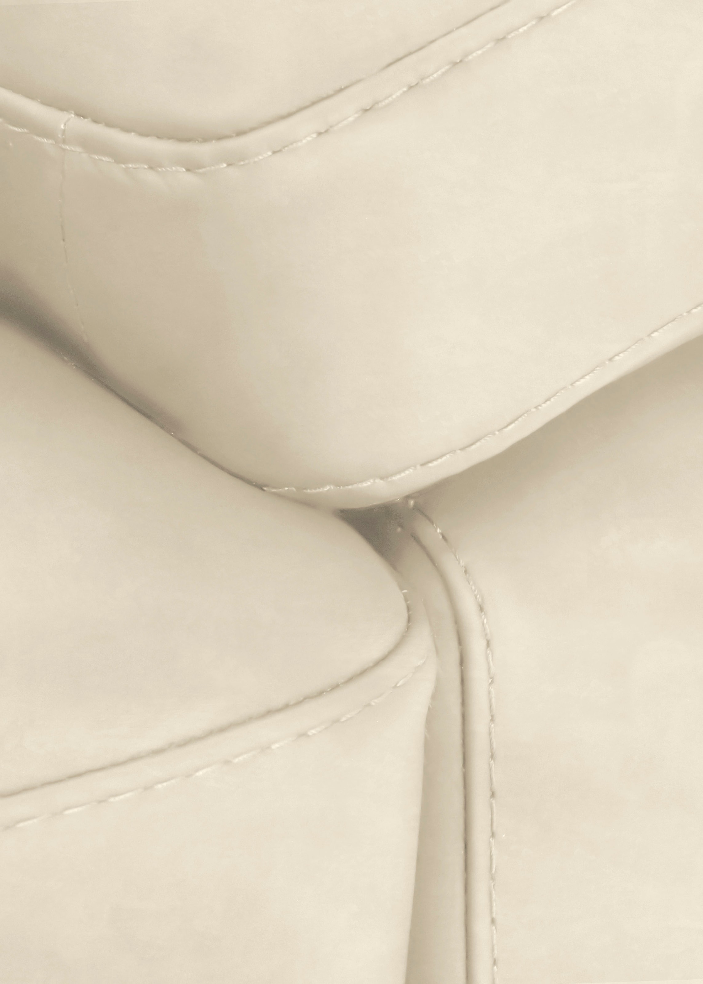 CALIA ITALIA Sessel »Gaia, in edlem Design und mit erstklassigem Sitzkomfort«, aus pflegeleichtem Luxus-Microfaser Ginevra Hydro Care