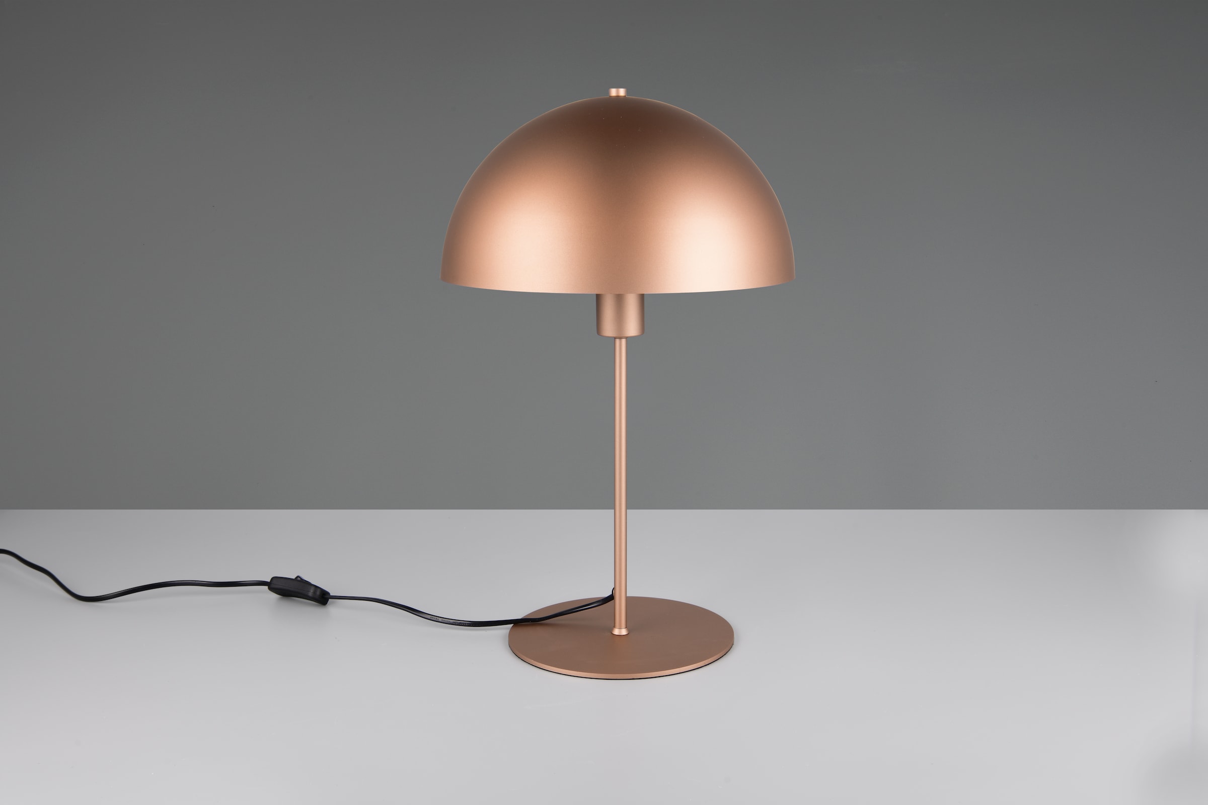 TRIO Leuchten Schreibtischlampe »NOLA, exkl. 1x E27 max 40W, Tischlampe mit Schnurschalter Höhe 45cm« E27 1 Stk. warmweiß - kaltweiß Ø 30cm, Nachttischlampe, 180cm Anschlusskabel, Leuchtmittel wechselbar