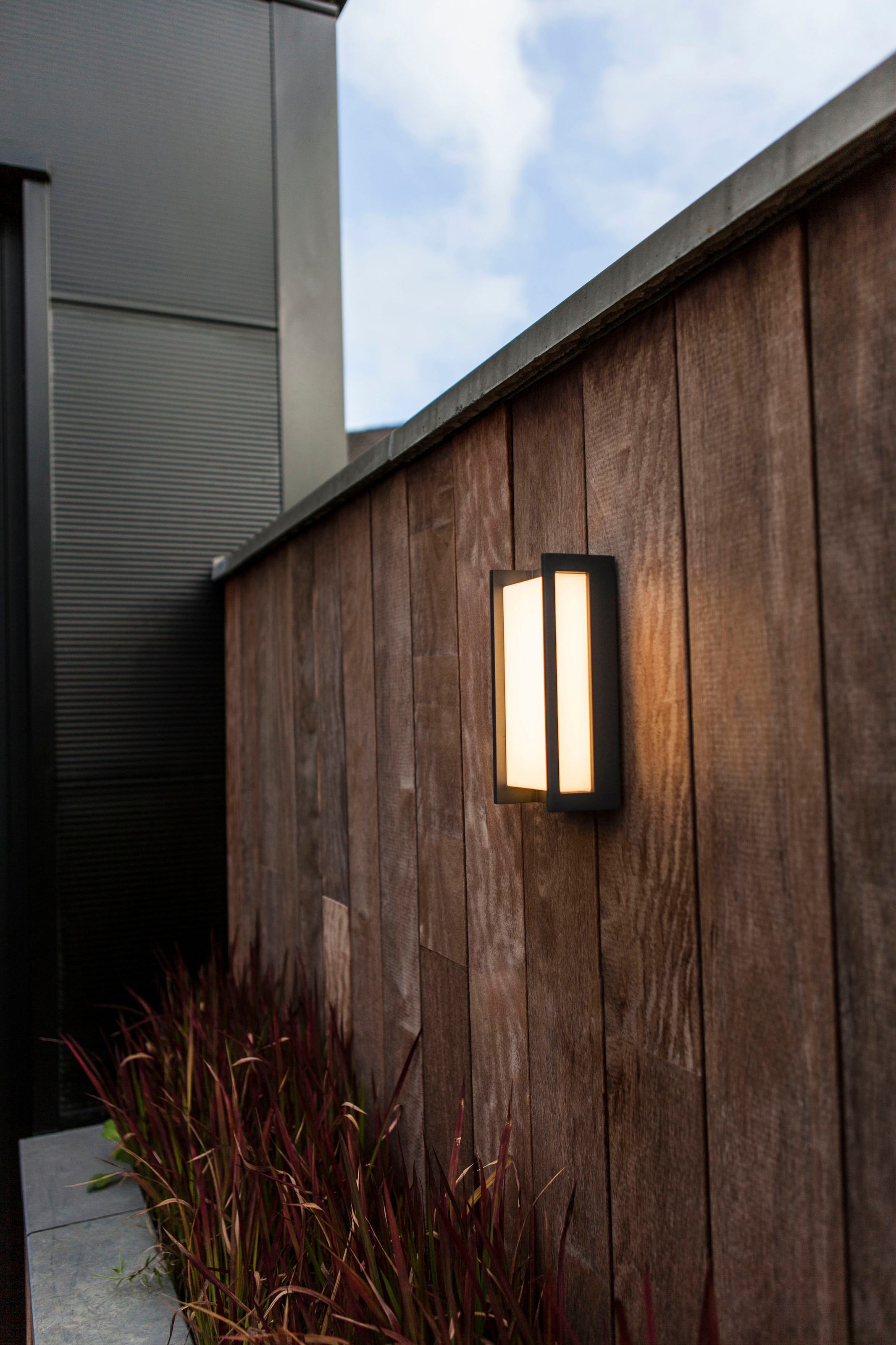 LUTEC Smarte LED-Leuchte »QUBO«, Leuchtmittel LED-Modul | LED fest integriert, Smart-Home