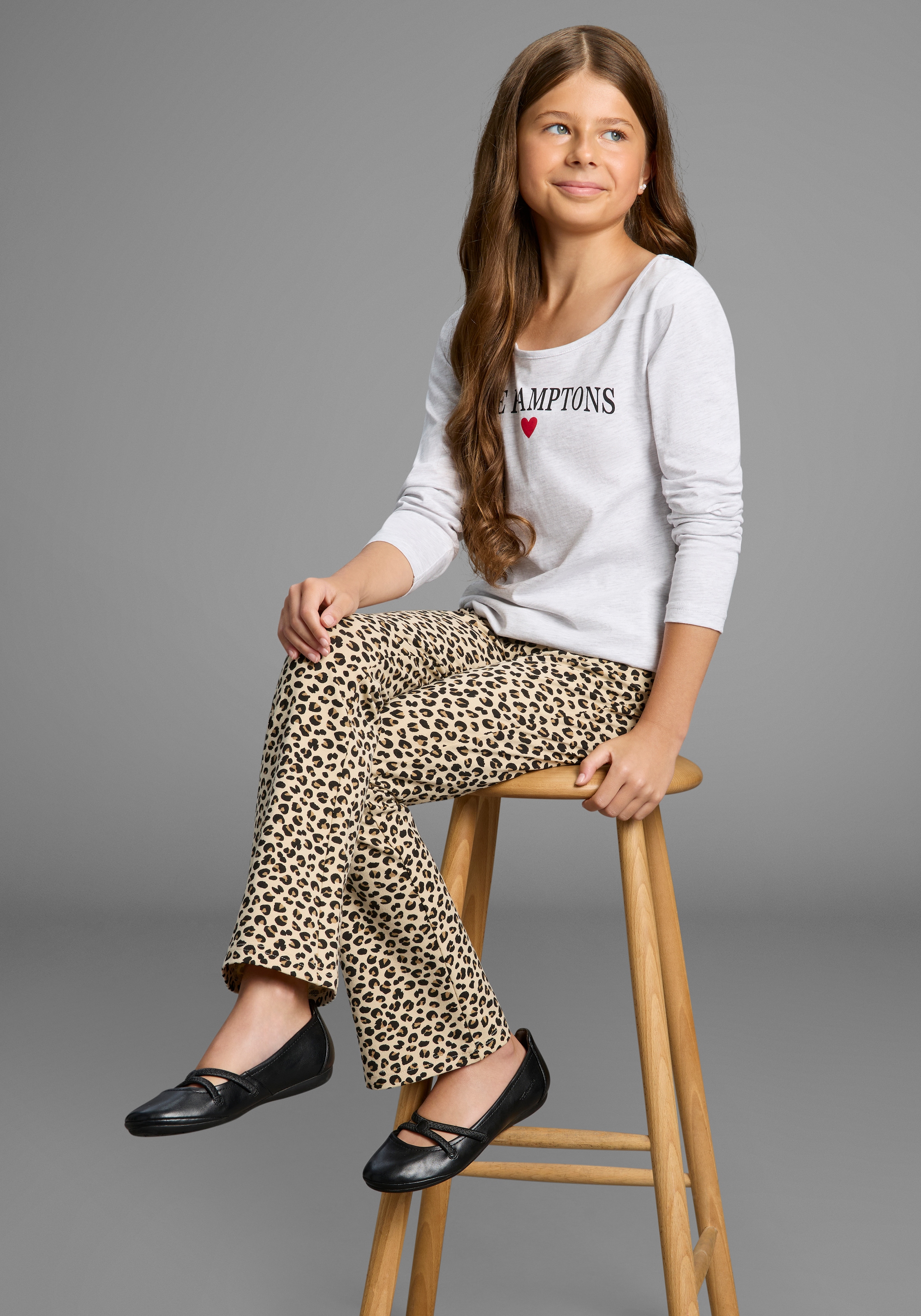 KIDSWORLD Leggings »Leggings mit Schlag«, Jazzpants Bootcut, Leoprint