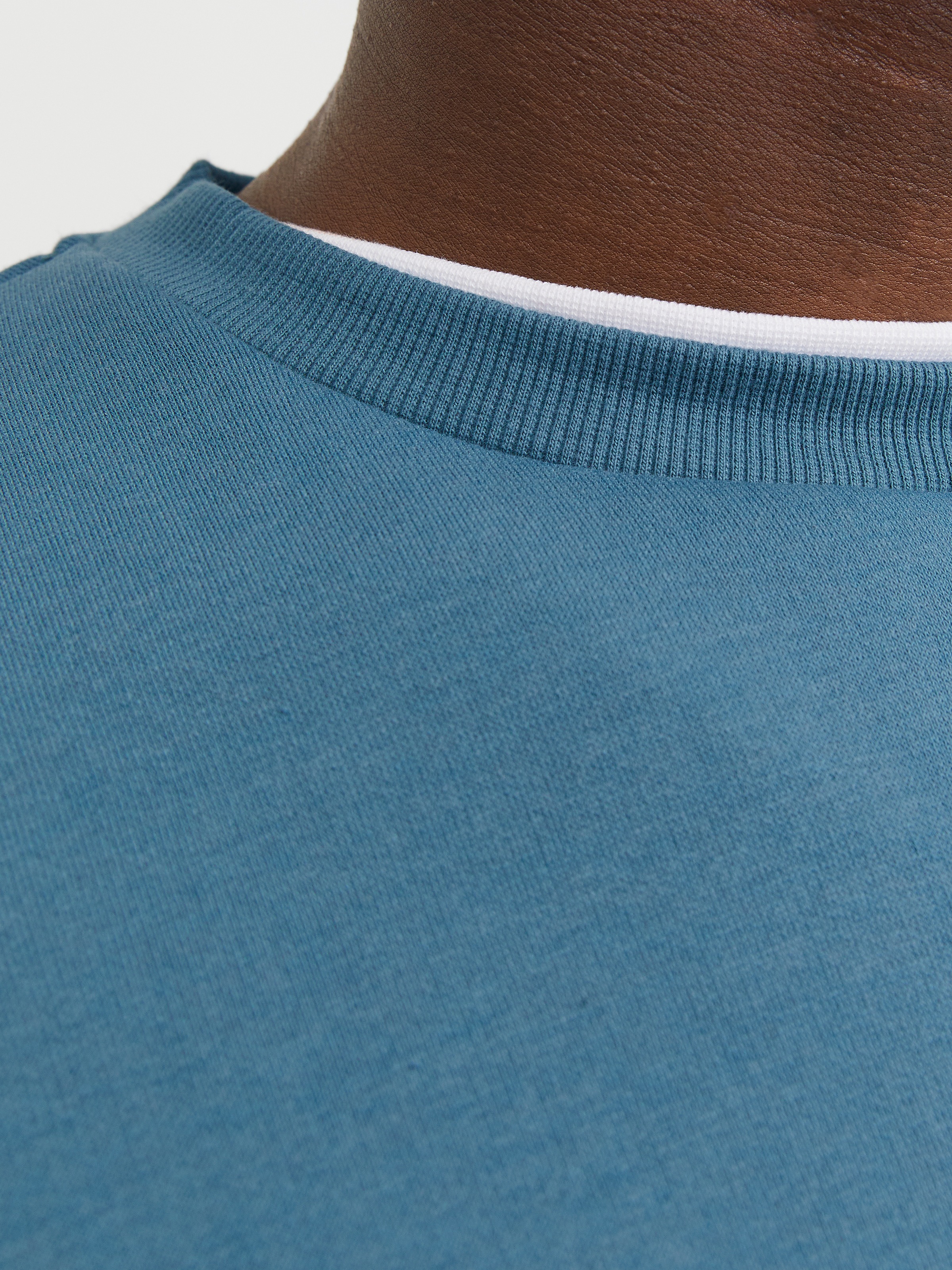 Jack & Jones Sweatshirt »JJEBRADLEY SWEAT CREW NOOS«, mit Rippbündchen