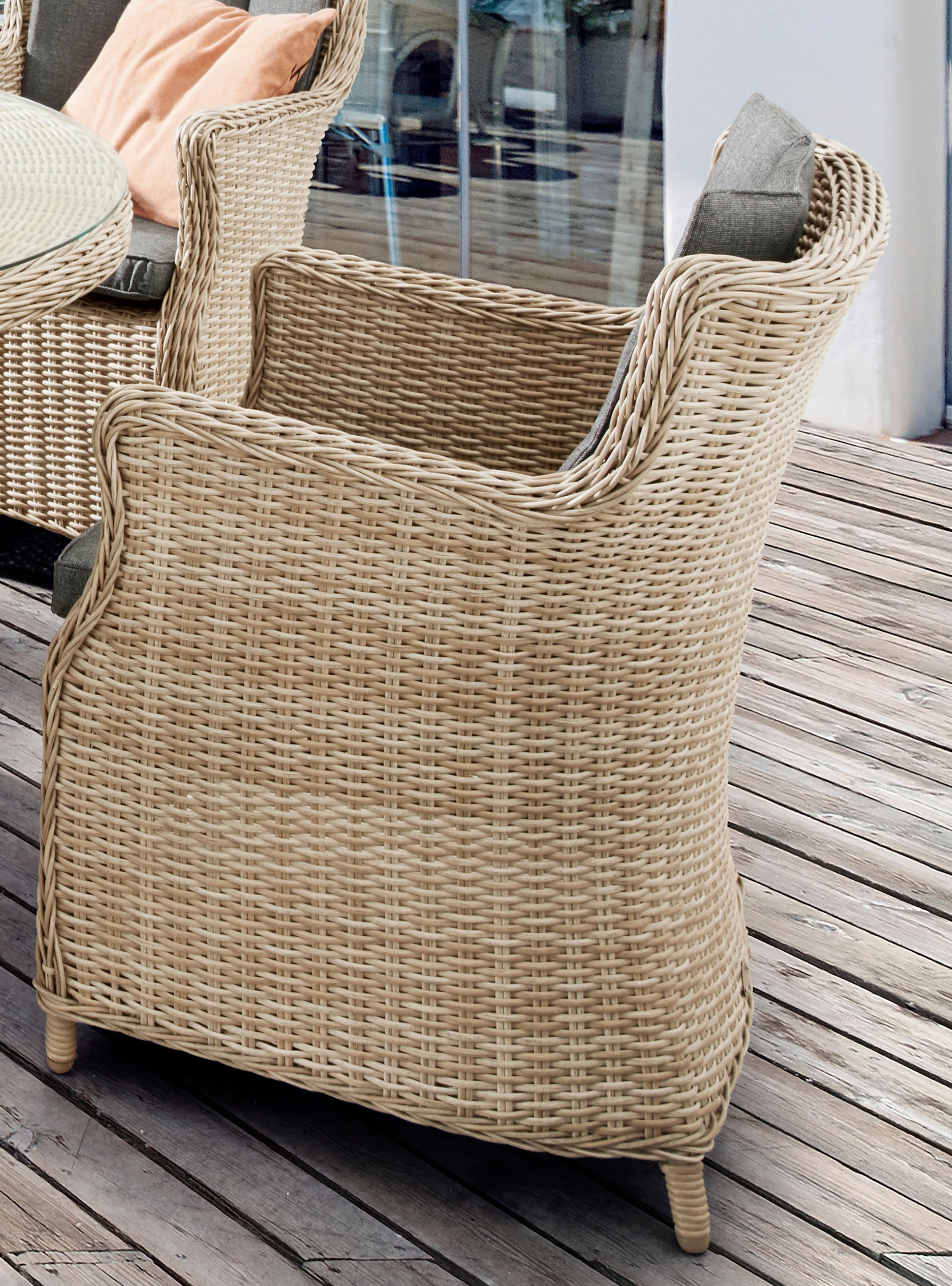Destiny Garten-Essgruppe »LUNA«, (13 tlg., 4x Sessel, 1x Tisch, inkl. Auflagen), Aluminium, Polyrattan