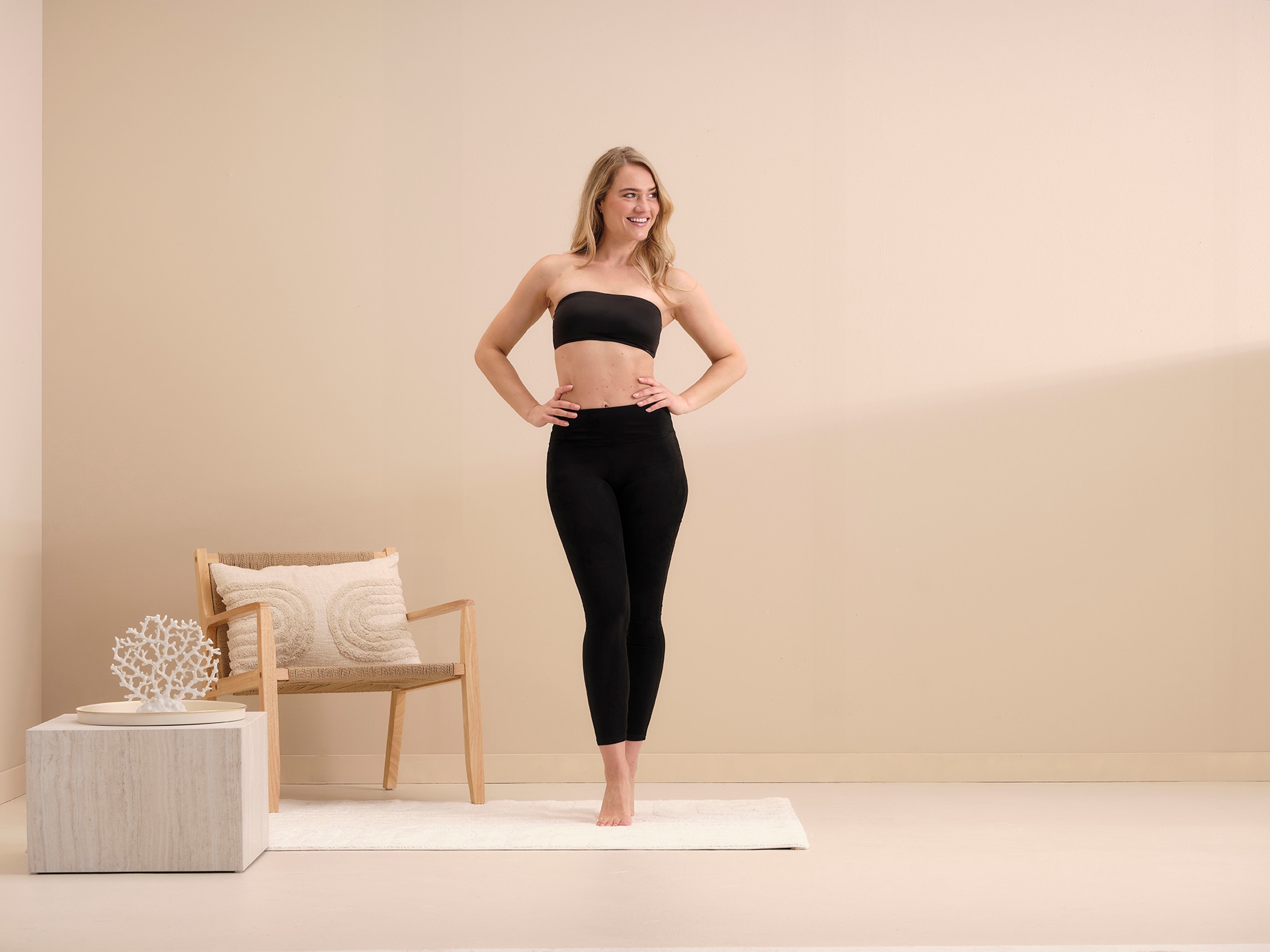 MAGIC Bodyfashion Leggings »Hi-Waist Slim Tights«  mittlere Formung von Bauch, Hüften und Oberschenkeln